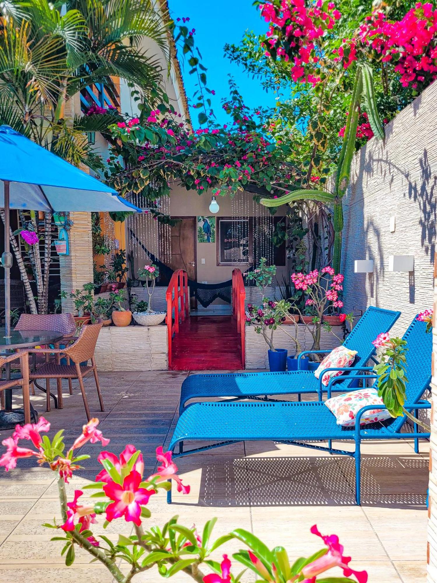 Som Dos Passaros Inn