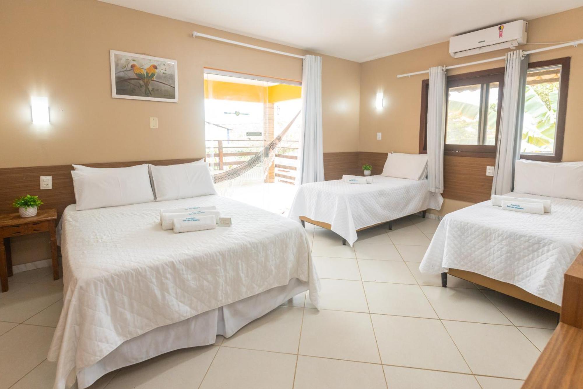 Som Dos Passaros Inn 3*